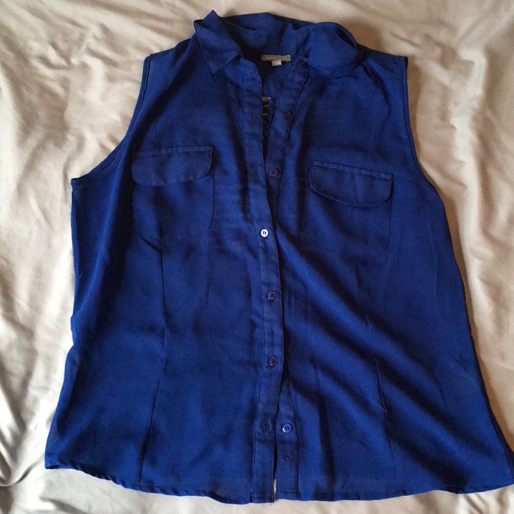 Blue shirt